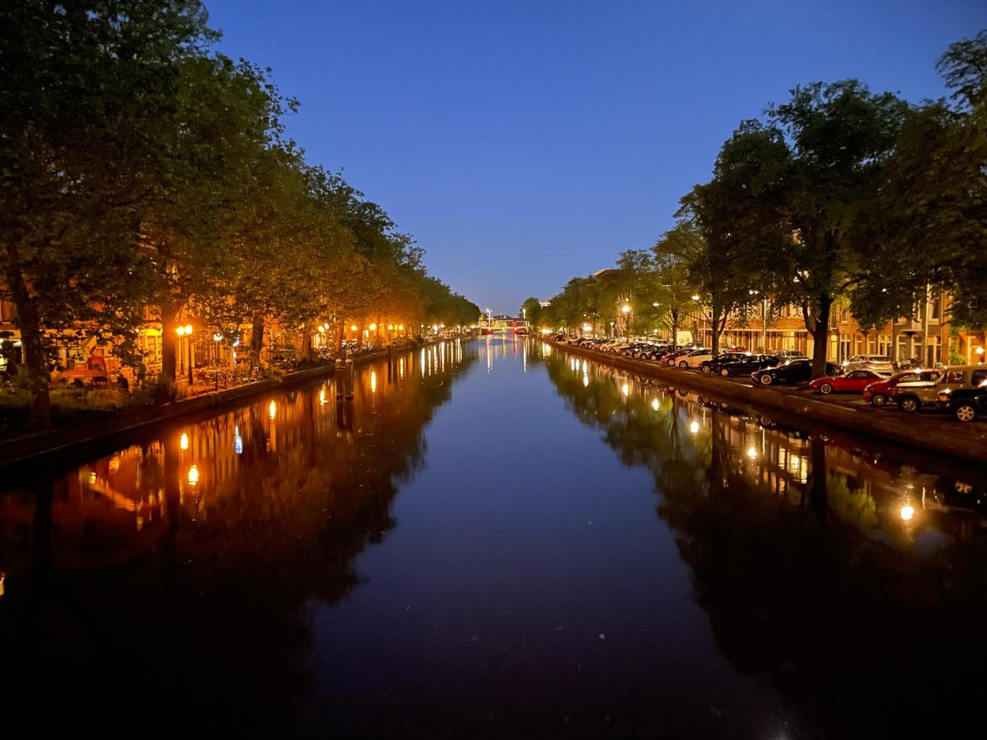 Canal View Stay Amsterdam Amesterdão Exterior foto