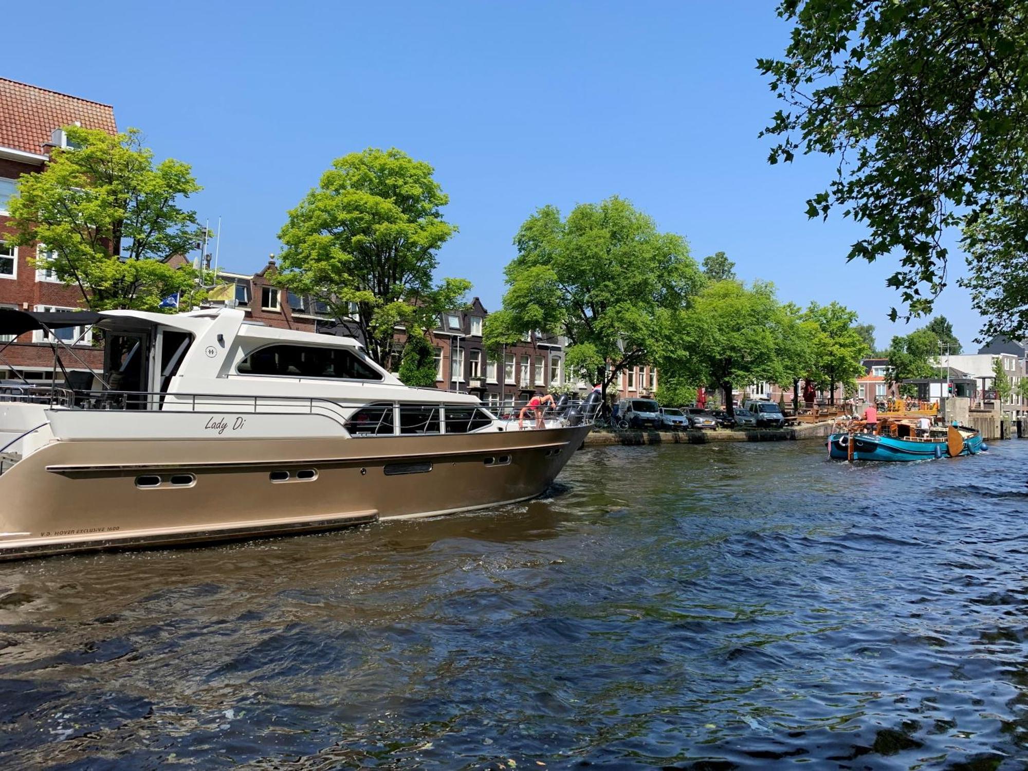 Canal View Stay Amsterdam Amesterdão Exterior foto